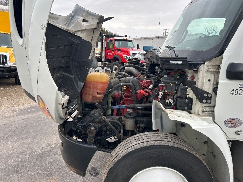 Medium Duty Box Truck-Light and Medium Duty Trucks-International-2022-MV607-Traverse City-MI-126,264\n\t\tmiles-$ 68,500 - Image 21