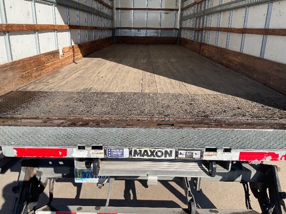 Medium Duty Box Truck-Light and Medium Duty Trucks-International-2022-MV607-Tulsa-OK-206,230\n\t\tmiles-$ 52,750 - Image 10
