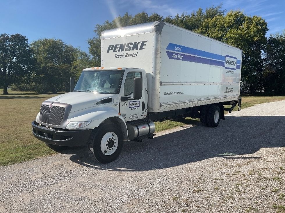 Medium Duty Box Truck-Light and Medium Duty Trucks-International-2022-MV607-Tulsa-OK-206,230\n\t\tmiles-$ 52,750 - Image 3