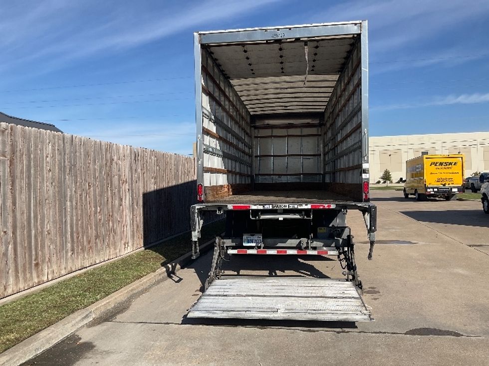 Medium Duty Box Truck-Light and Medium Duty Trucks-International-2022-MV607-Tulsa-OK-206,230\n\t\tmiles-$ 52,750 - Image 9