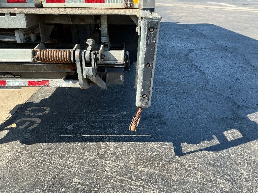 Medium Duty Box Truck-Light and Medium Duty Trucks-International-2022-MV607-Tulsa-OK-235,416\n\t\tmiles-$ 46,250 - Image 28