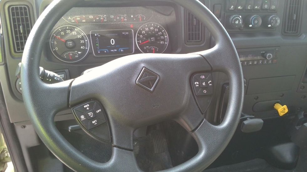 Medium Duty Box Truck-Light and Medium Duty Trucks-International-2022-MV607-Tuscaloosa-AL-107,165\n\t\tmiles-$ 74,250 - Image 17