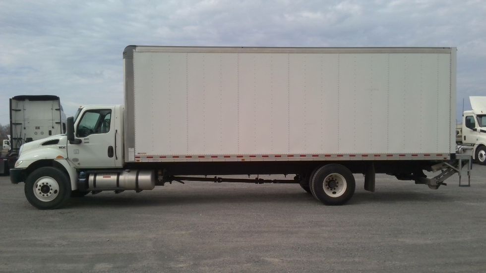 Medium Duty Box Truck-Light and Medium Duty Trucks-International-2022-MV607-Tuscaloosa-AL-107,165\n\t\tmiles-$ 74,250 - Image 4