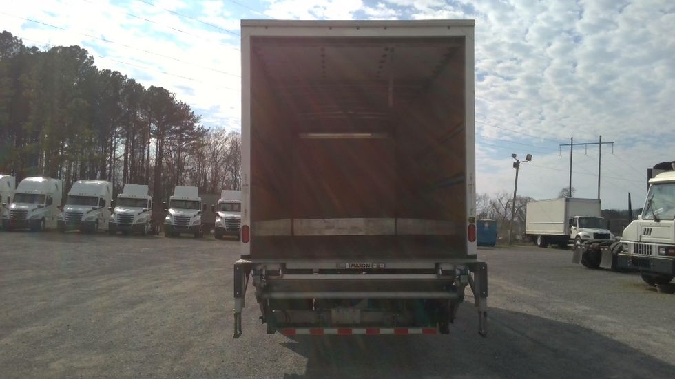 Medium Duty Box Truck-Light and Medium Duty Trucks-International-2022-MV607-Tuscaloosa-AL-107,165\n\t\tmiles-$ 74,250 - Image 8