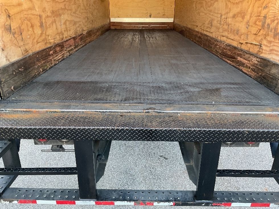 Medium Duty Box Truck-Light and Medium Duty Trucks-International-2022-MV607-Tuscaloosa-AL-22,024\n\t\tmiles-$ 78,250 - Image 10