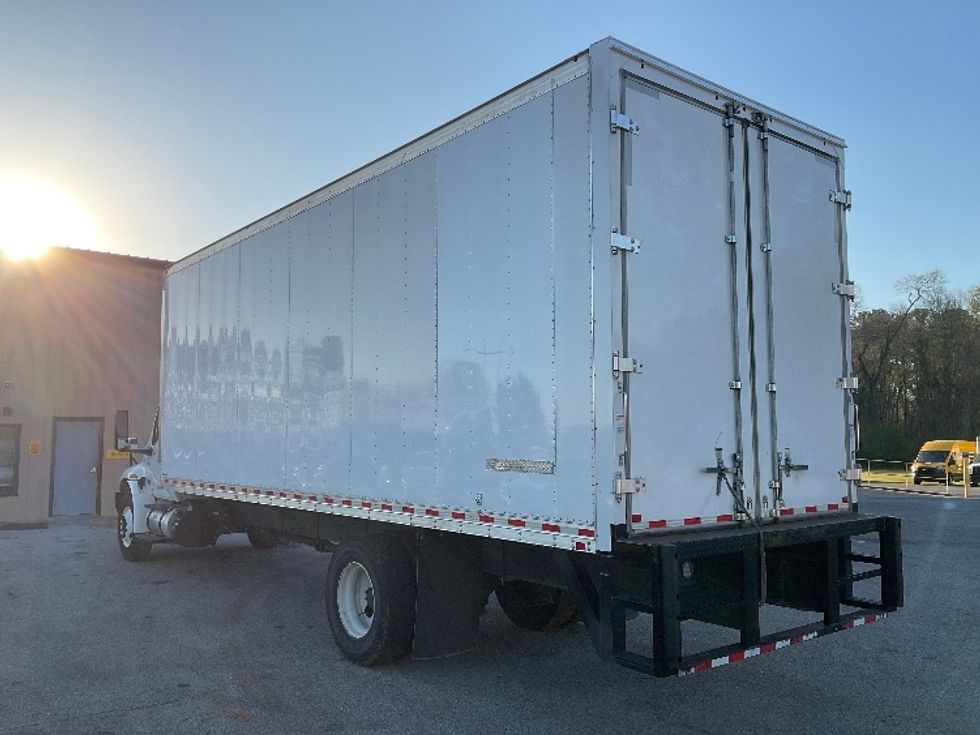 Medium Duty Box Truck-Light and Medium Duty Trucks-International-2022-MV607-Tuscaloosa-AL-22,024\n\t\tmiles-$ 78,250 - Image 6