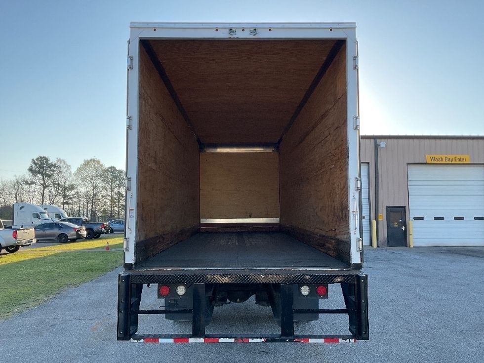 Medium Duty Box Truck-Light and Medium Duty Trucks-International-2022-MV607-Tuscaloosa-AL-22,024\n\t\tmiles-$ 78,250 - Image 8