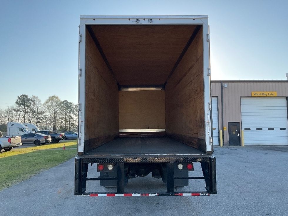 Medium Duty Box Truck-Light and Medium Duty Trucks-International-2022-MV607-Tuscaloosa-AL-22,024\n\t\tmiles-$ 78,250 - Image 9