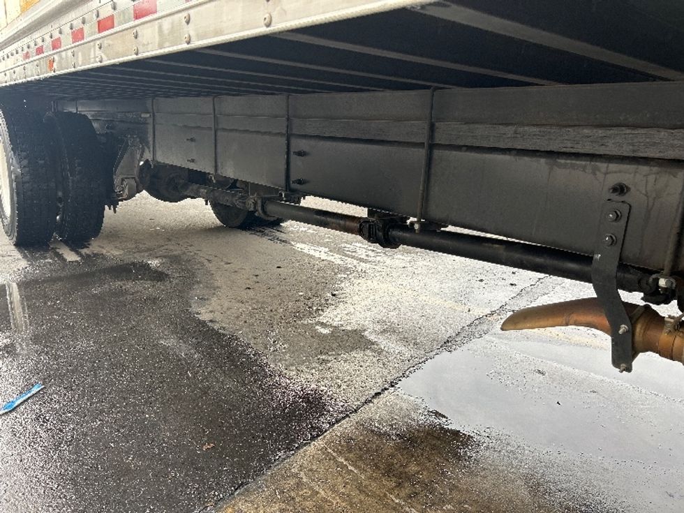 Medium Duty Box Truck-Light and Medium Duty Trucks-International-2022-MV607-Vernon-CA-79,019\n\t\tmiles-$ 76,500 - Image 9