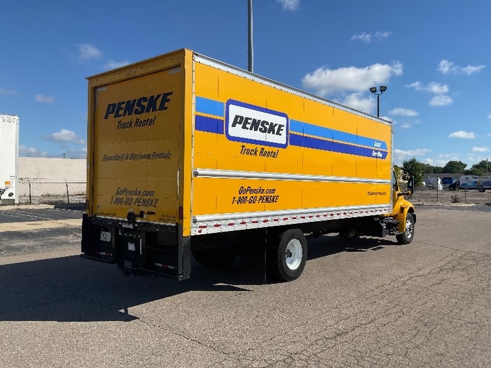 Medium Duty Box Truck-Light and Medium Duty Trucks-International-2022-MV607-Warren-MI-302,710\n\t\tmiles-$ 27,500 - Image 13