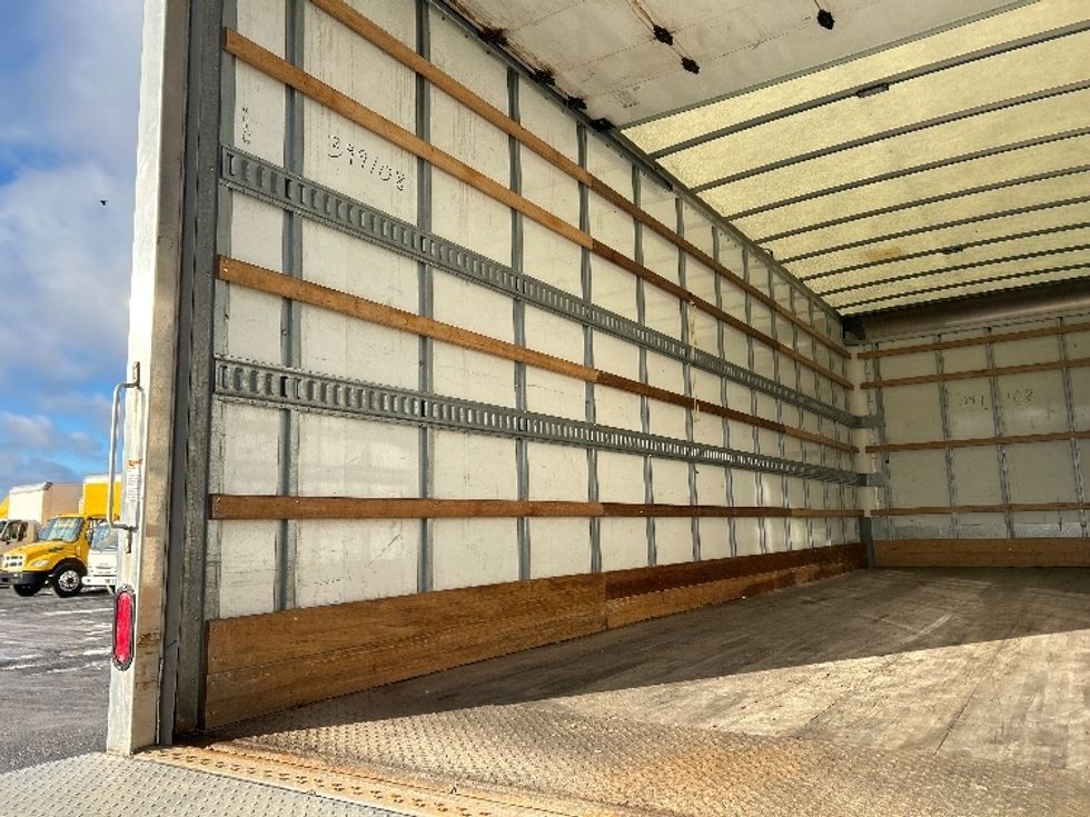 Medium Duty Box Truck-Light and Medium Duty Trucks-International-2022-MV607-Watertown-NY-112,489\n\t\tmiles-$ 69,250 - Image 11