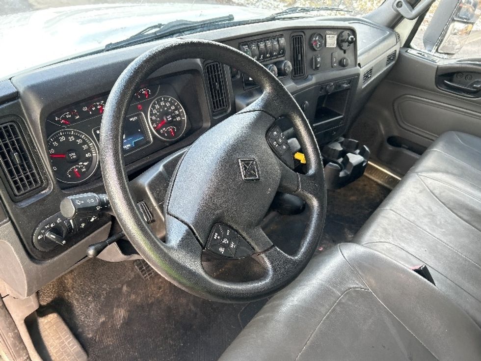 Medium Duty Box Truck-Light and Medium Duty Trucks-International-2022-MV607-Watertown-NY-112,489\n\t\tmiles-$ 69,250 - Image 17
