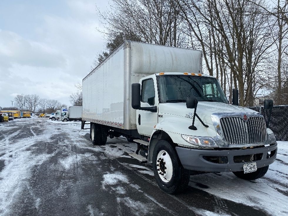 Medium Duty Box Truck-Light and Medium Duty Trucks-International-2022-MV607-Watertown-NY-148,809\n\t\tmiles-$ 48,250 - Image 1