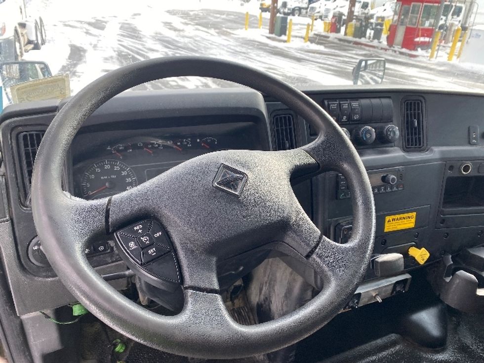 Medium Duty Box Truck-Light and Medium Duty Trucks-International-2022-MV607-Watertown-NY-148,809\n\t\tmiles-$ 48,250 - Image 18