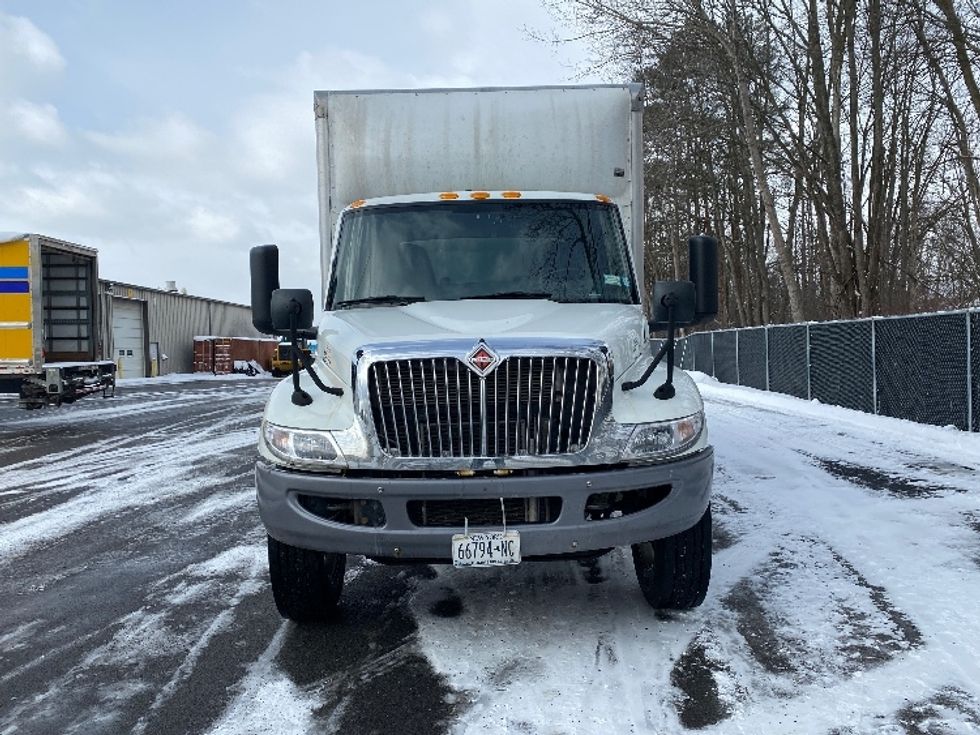 Medium Duty Box Truck-Light and Medium Duty Trucks-International-2022-MV607-Watertown-NY-148,809\n\t\tmiles-$ 48,250 - Image 2