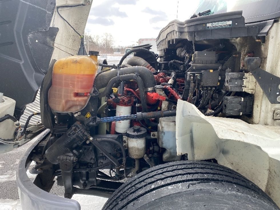 Medium Duty Box Truck-Light and Medium Duty Trucks-International-2022-MV607-Watertown-NY-148,809\n\t\tmiles-$ 48,250 - Image 24