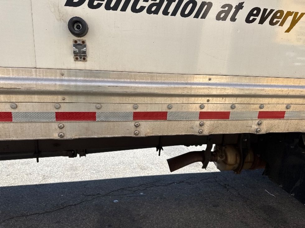 Medium Duty Box Truck-Light and Medium Duty Trucks-International-2022-MV607-West Babylon-NY-111,387\n\t\tmiles-$ 68,000 - Image 27