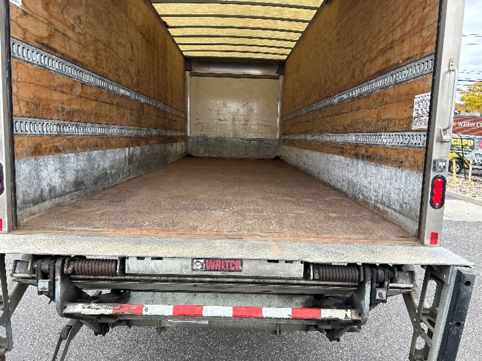 Medium Duty Box Truck-Light and Medium Duty Trucks-International-2022-MV607-West Babylon-NY-156,400\n\t\tmiles-$ 54,250 - Image 9