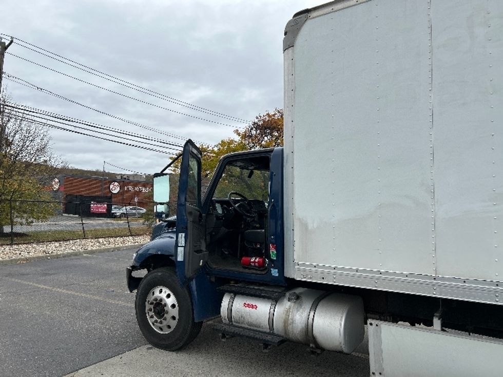 Medium Duty Box Truck-Light and Medium Duty Trucks-International-2022-MV607-West Babylon-NY-156,400\n\t\tmiles-$ 54,250 - Image 15