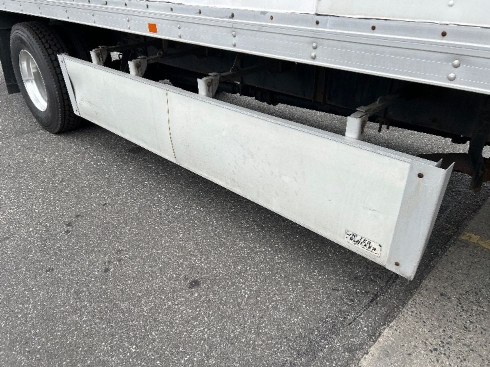 Medium Duty Box Truck-Light and Medium Duty Trucks-International-2022-MV607-West Babylon-NY-156,400\n\t\tmiles-$ 54,250 - Image 25