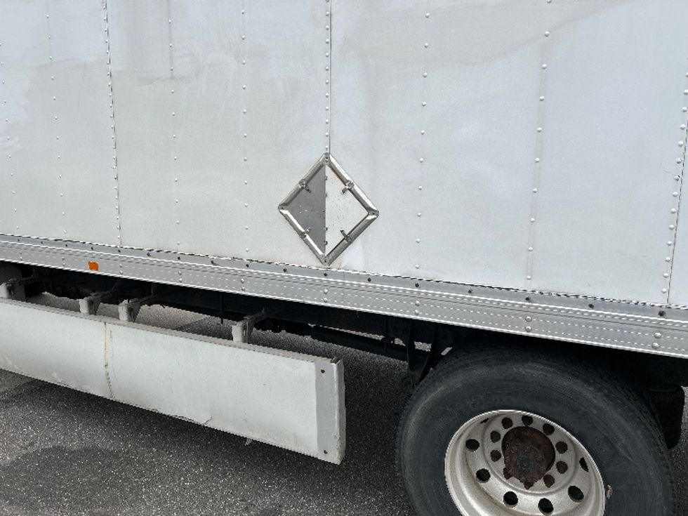Medium Duty Box Truck-Light and Medium Duty Trucks-International-2022-MV607-West Babylon-NY-156,400\n\t\tmiles-$ 54,250 - Image 28