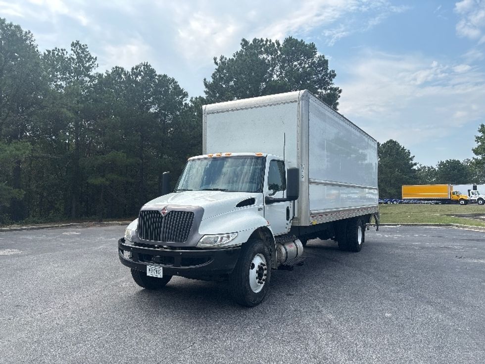 Medium Duty Box Truck-Light and Medium Duty Trucks-International-2022-MV607-West Columbia-SC-147,601\n\t\tmiles-$ 70,250 - Image 1