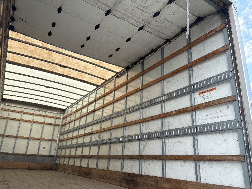 Medium Duty Box Truck-Light and Medium Duty Trucks-International-2022-MV607-West Columbia-SC-147,601\n\t\tmiles-$ 70,250 - Image 12