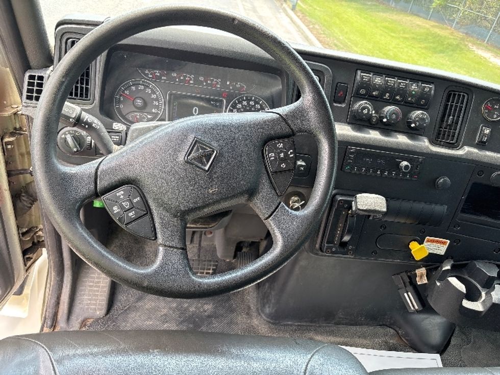 Medium Duty Box Truck-Light and Medium Duty Trucks-International-2022-MV607-West Columbia-SC-147,601\n\t\tmiles-$ 70,250 - Image 18