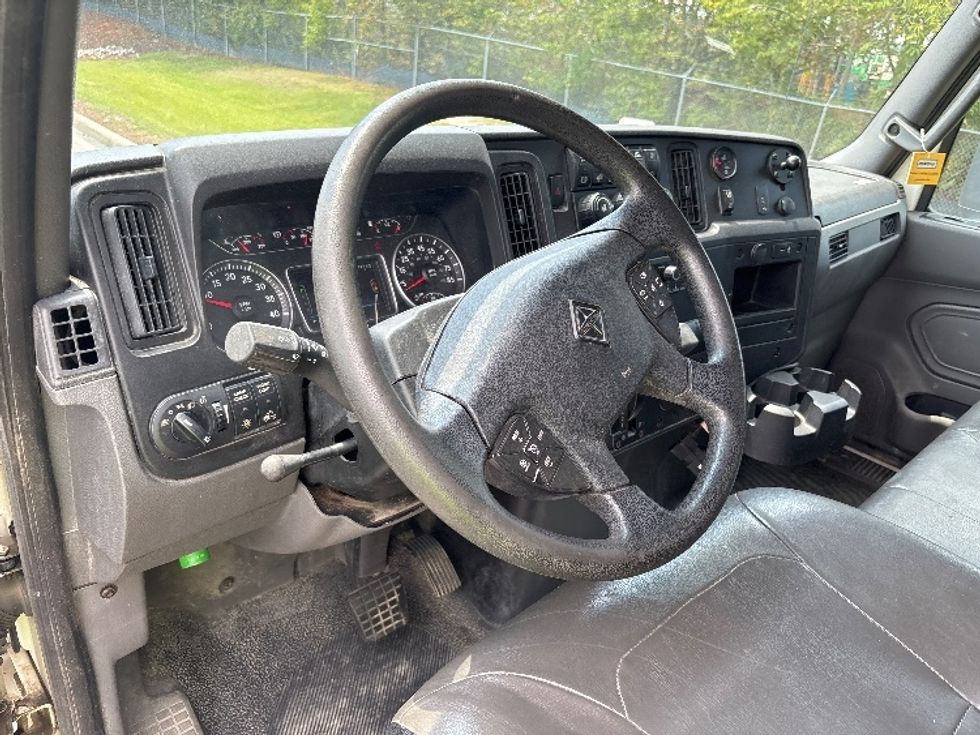 Medium Duty Box Truck-Light and Medium Duty Trucks-International-2022-MV607-West Columbia-SC-147,601\n\t\tmiles-$ 70,250 - Image 17