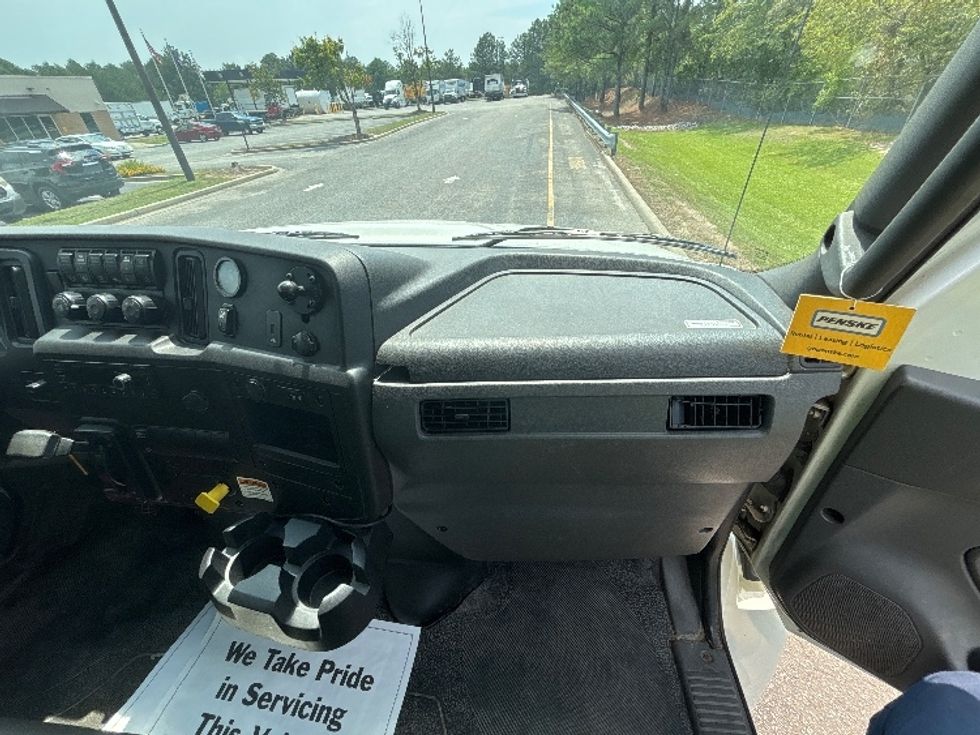 Medium Duty Box Truck-Light and Medium Duty Trucks-International-2022-MV607-West Columbia-SC-147,601\n\t\tmiles-$ 70,250 - Image 21