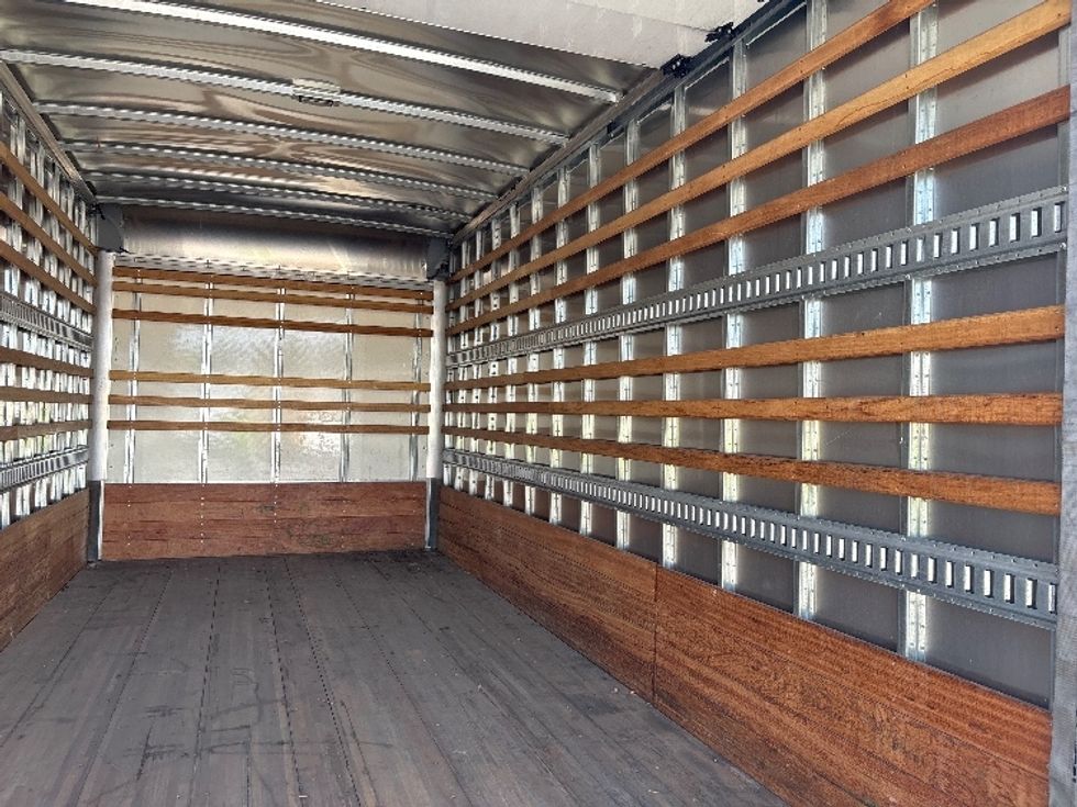Medium Duty Box Truck-Light and Medium Duty Trucks-International-2022-MV607-West Sacramento-CA-115,392\n\t\tmiles-$ 50,750 - Image 12