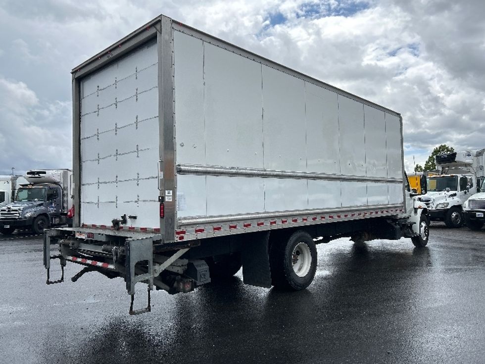 Medium Duty Box Truck-Light and Medium Duty Trucks-International-2022-MV607-West Sacramento-CA-159,583\n\t\tmiles-$ 62,000 - Image 13