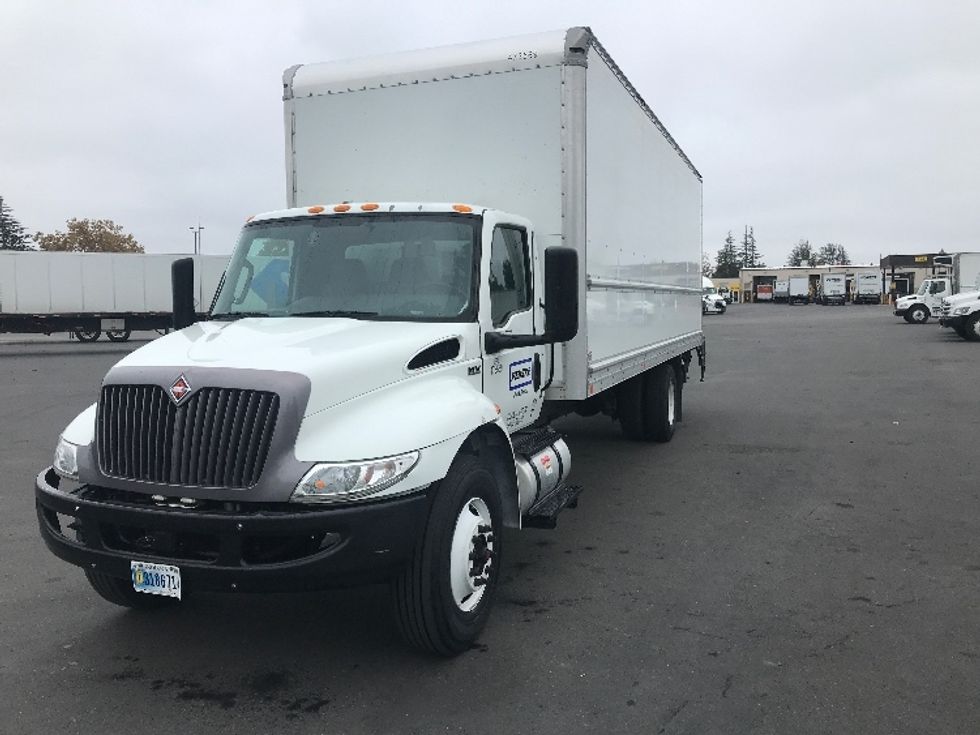 Medium Duty Box Truck-Light and Medium Duty Trucks-International-2022-MV607-West Sacramento-CA-184,825\n\t\tmiles-$ 57,000 - Image 3
