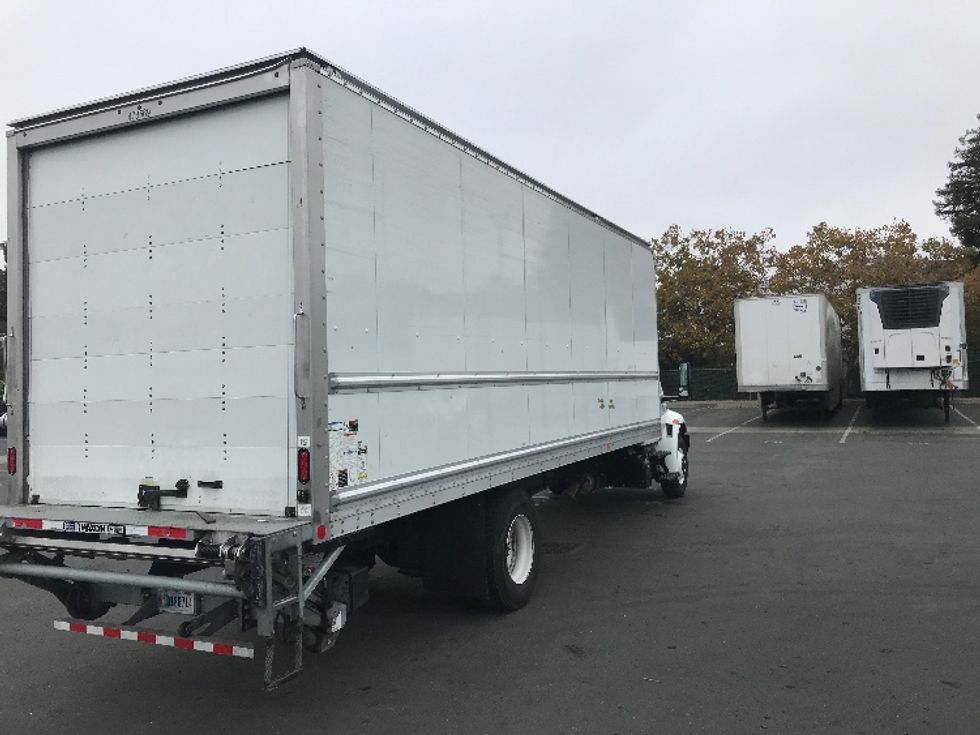 Medium Duty Box Truck-Light and Medium Duty Trucks-International-2022-MV607-West Sacramento-CA-184,825\n\t\tmiles-$ 57,000 - Image 13