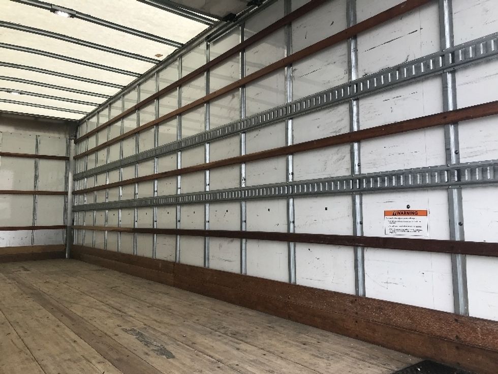 Medium Duty Box Truck-Light and Medium Duty Trucks-International-2022-MV607-West Sacramento-CA-197,714\n\t\tmiles-$ 61,500 - Image 12