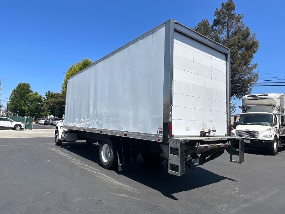 Medium Duty Box Truck-Light and Medium Duty Trucks-International-2022-MV607-West Sacramento-CA-211,157\n\t\tmiles-$ 60,500 - Image 6