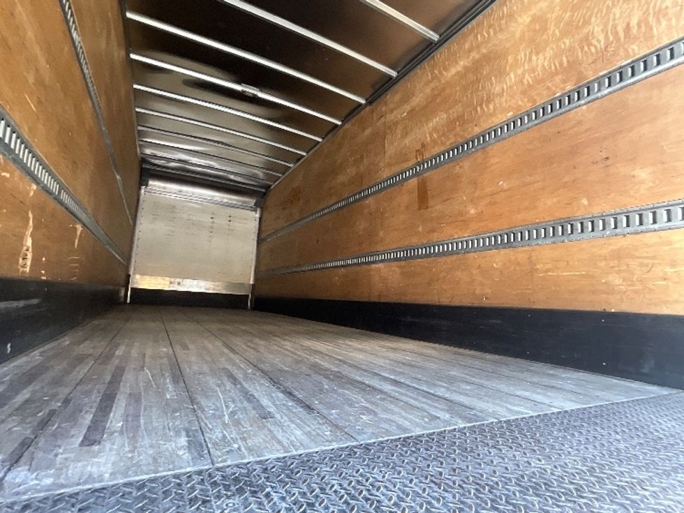 Medium Duty Box Truck-Light and Medium Duty Trucks-International-2022-MV607-West Sacramento-CA-211,157\n\t\tmiles-$ 60,500 - Image 12