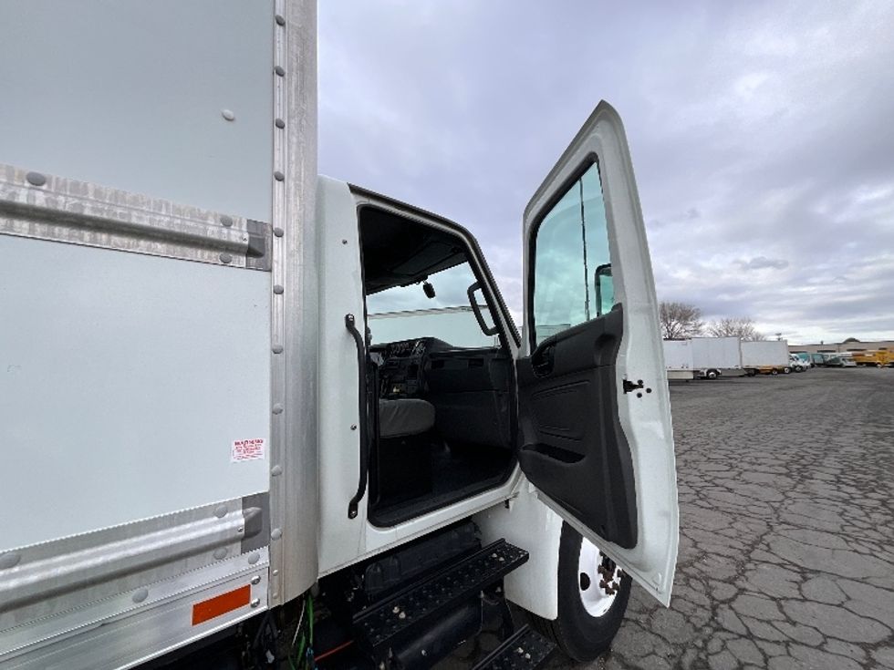 Medium Duty Box Truck-Light and Medium Duty Trucks-International-2022-MV607-West Valley City-UT-180,079\n\t\tmiles-$ 59,000 - Image 20