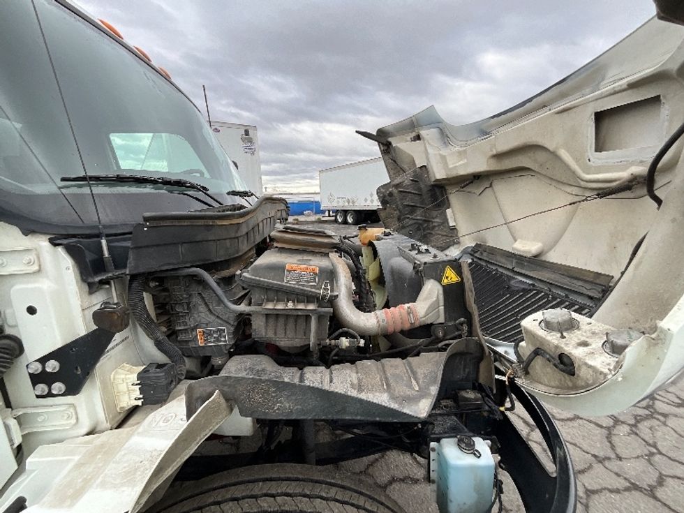 Medium Duty Box Truck-Light and Medium Duty Trucks-International-2022-MV607-West Valley City-UT-180,079\n\t\tmiles-$ 59,000 - Image 23