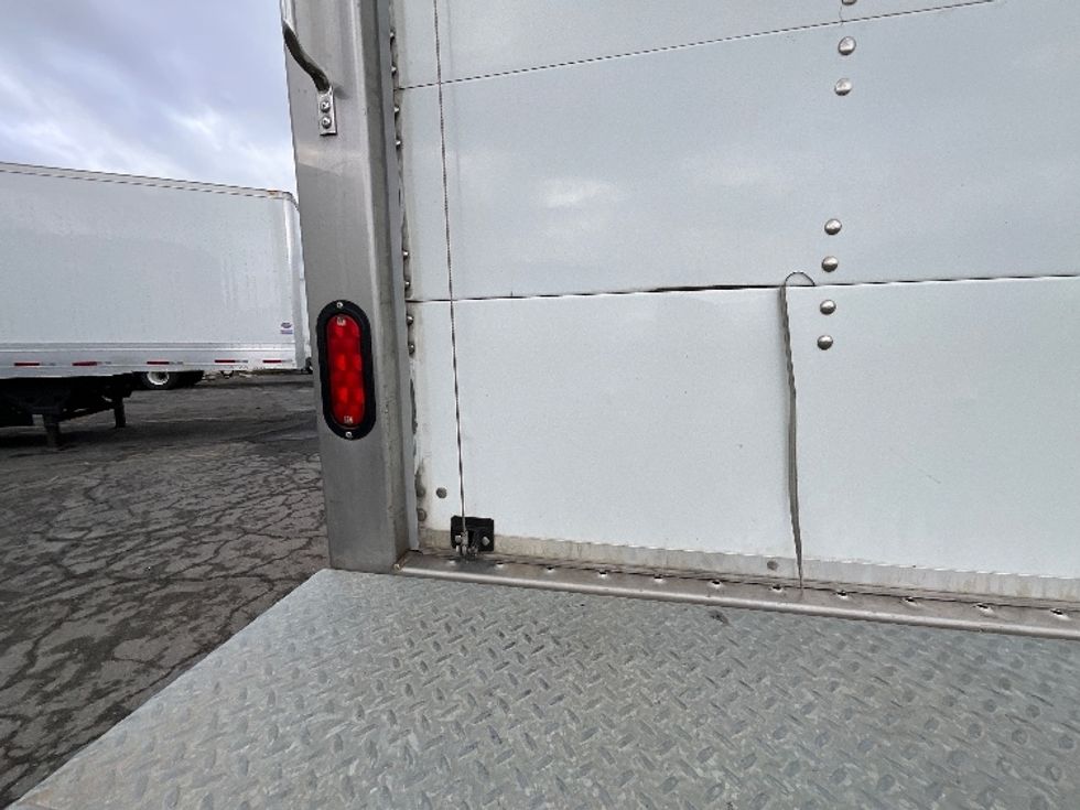 Medium Duty Box Truck-Light and Medium Duty Trucks-International-2022-MV607-West Valley City-UT-180,079\n\t\tmiles-$ 59,000 - Image 28