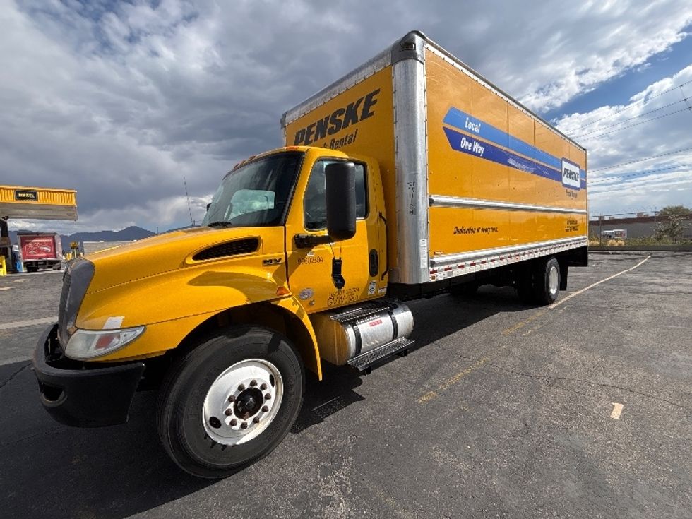 Medium Duty Box Truck-Light and Medium Duty Trucks-International-2022-MV607-West Valley City-UT-215,294\n\t\tmiles-$ 41,750 - Image 3
