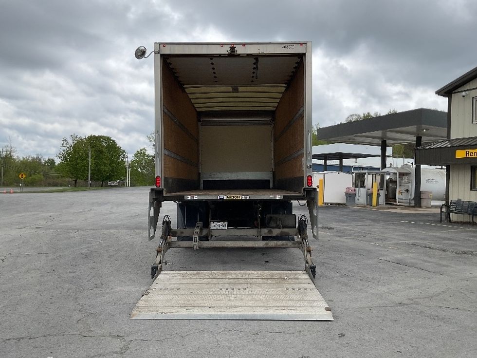 Medium Duty Box Truck-Light and Medium Duty Trucks-International-2022-MV607-Whitesboro-NY-96,563\n\t\tmiles-$ 61,000 - Image 9