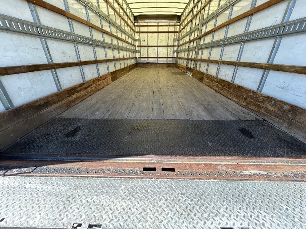 Medium Duty Box Truck-Light and Medium Duty Trucks-International-2022-MV607-Wichita-KS-206,150\n\t\tmiles-$ 53,250 - Image 10