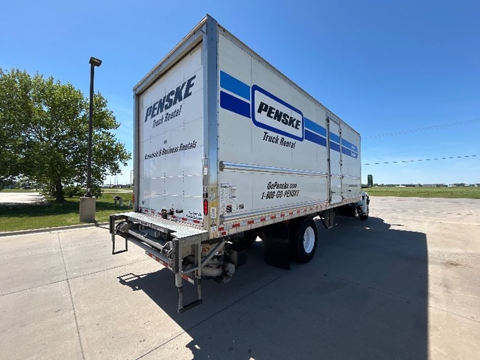 Medium Duty Box Truck-Light and Medium Duty Trucks-International-2022-MV607-Wichita-KS-206,150\n\t\tmiles-$ 53,250 - Image 13