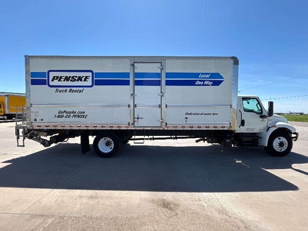 Medium Duty Box Truck-Light and Medium Duty Trucks-International-2022-MV607-Wichita-KS-206,150\n\t\tmiles-$ 53,250 - Image 15
