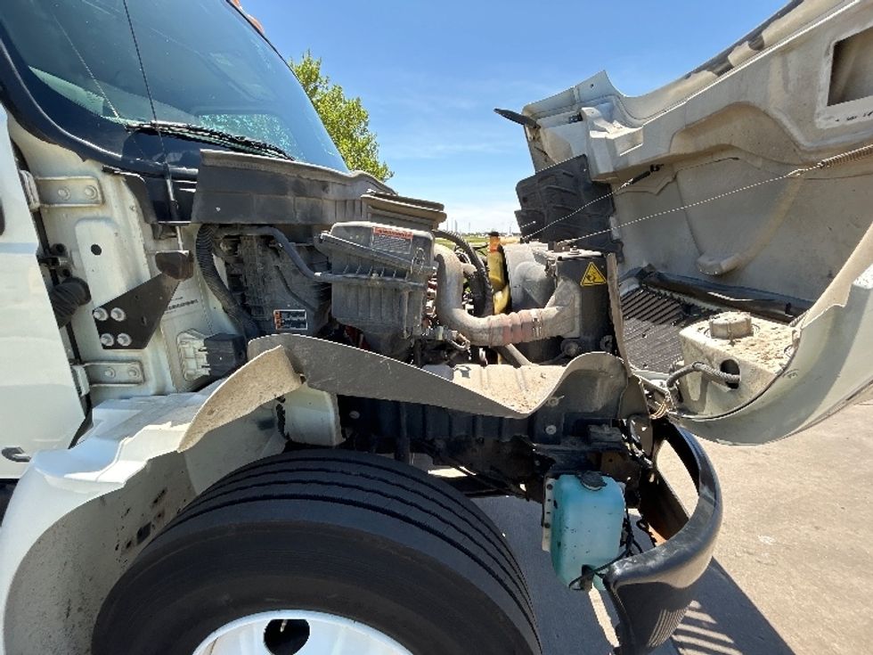 Medium Duty Box Truck-Light and Medium Duty Trucks-International-2022-MV607-Wichita-KS-206,150\n\t\tmiles-$ 53,250 - Image 23