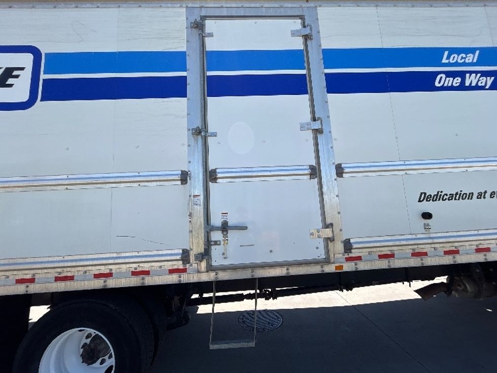 Medium Duty Box Truck-Light and Medium Duty Trucks-International-2022-MV607-Wichita-KS-206,150\n\t\tmiles-$ 53,250 - Image 25