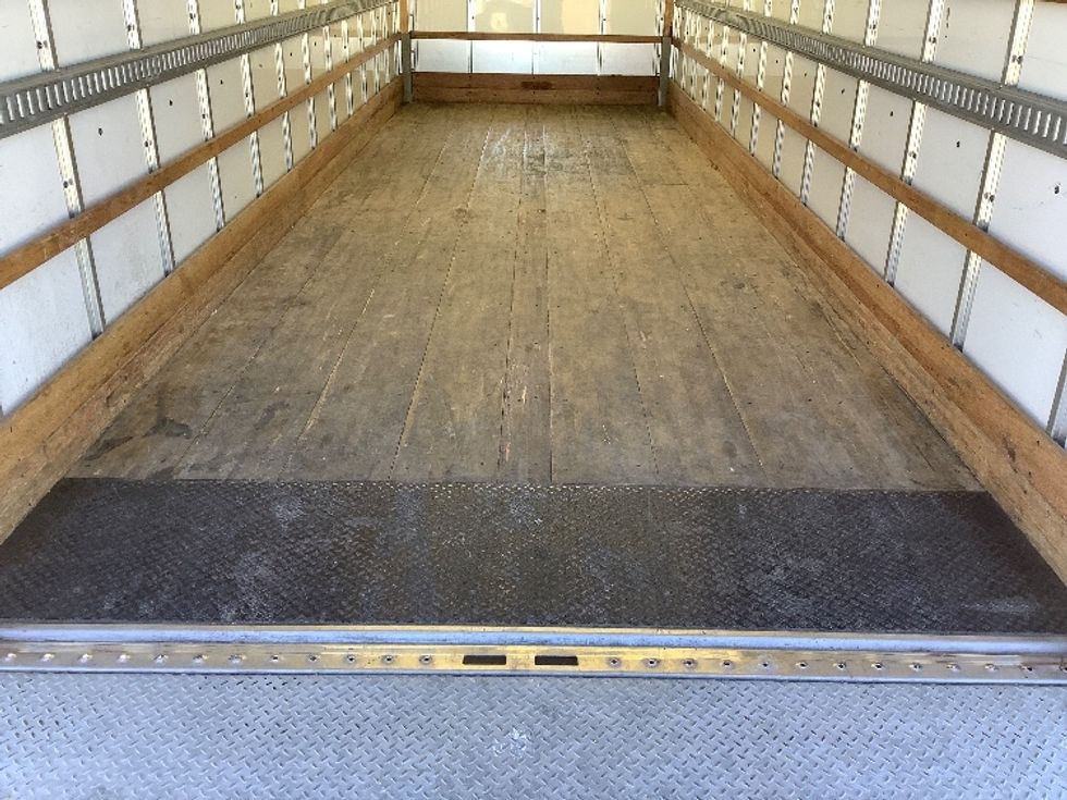 Medium Duty Box Truck-Light and Medium Duty Trucks-International-2022-MV607-Wilkes Barre-PA-161,955\n\t\tmiles-$ 60,000 - Image 10