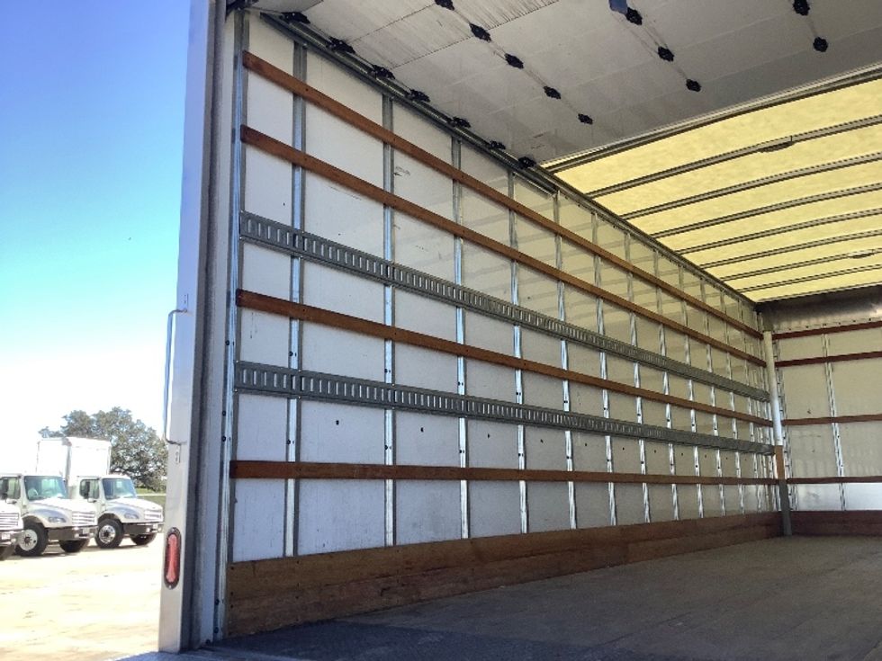 Medium Duty Box Truck-Light and Medium Duty Trucks-International-2022-MV607-Wilkes Barre-PA-161,955\n\t\tmiles-$ 60,000 - Image 11