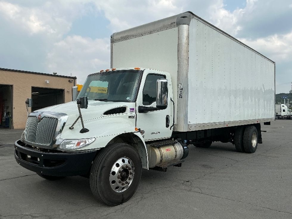 Medium Duty Box Truck-Light and Medium Duty Trucks-International-2022-MV607-Wilkes Barre-PA-280,729\n\t\tmiles-$ 32,750 - Image 3
